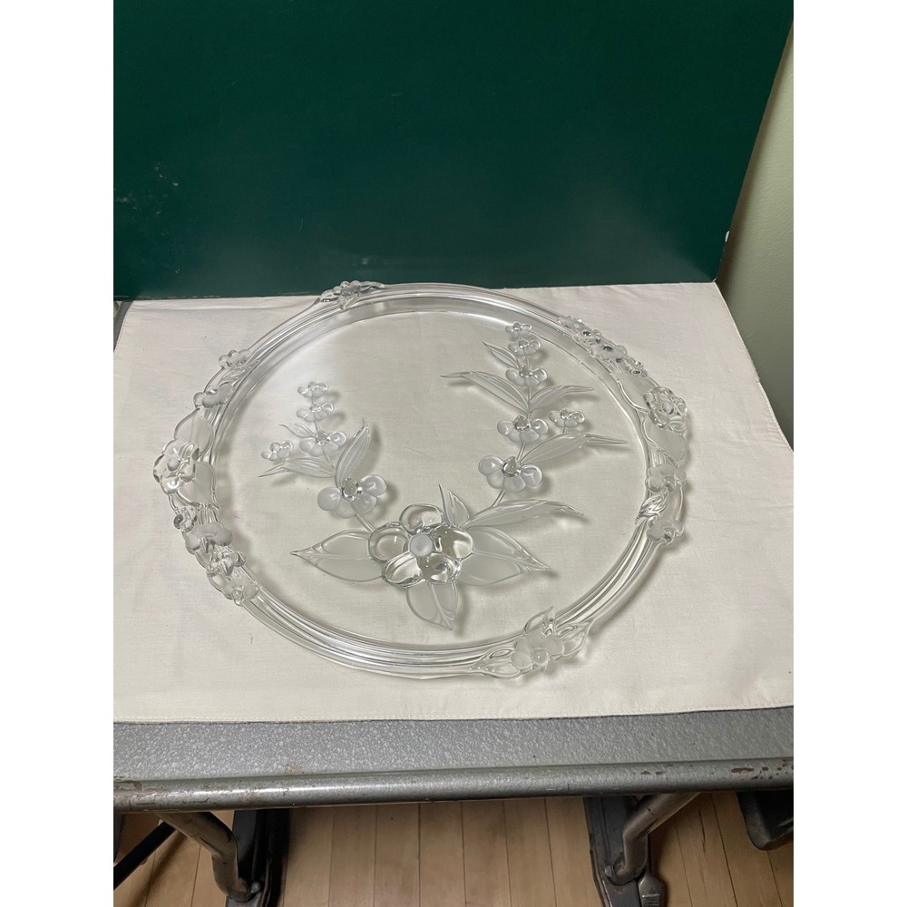 Mikasa Sakura Frosted Crystal Round Platter 13.75 Inch Floral Glass Serving Tray